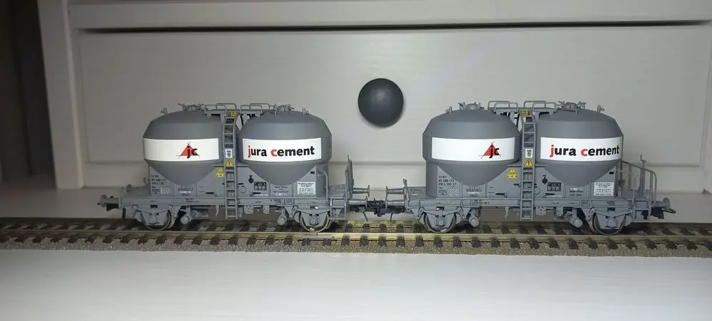 SBB 2-Kammer Silowagen Ucs Spur1   