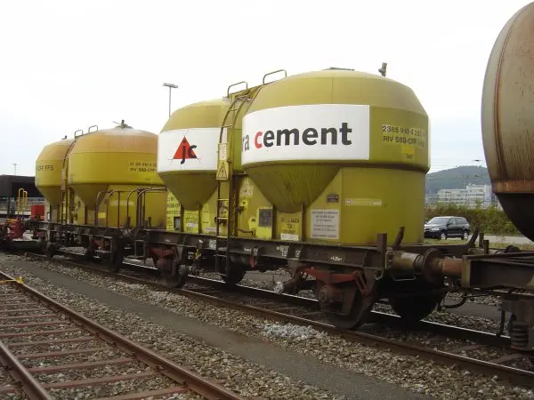 SBB 2-Kammer Silowagen Ucs Spur1   